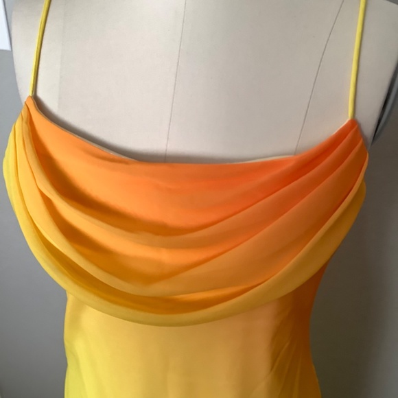 Size 14 maxi dress - Picture 5 of 10